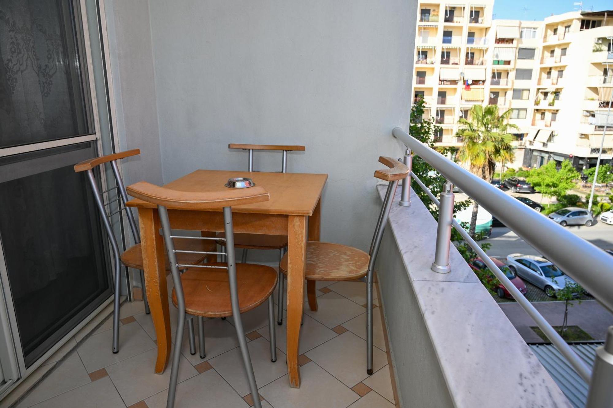 Hotel Vila Emes Durrës Zimmer foto
