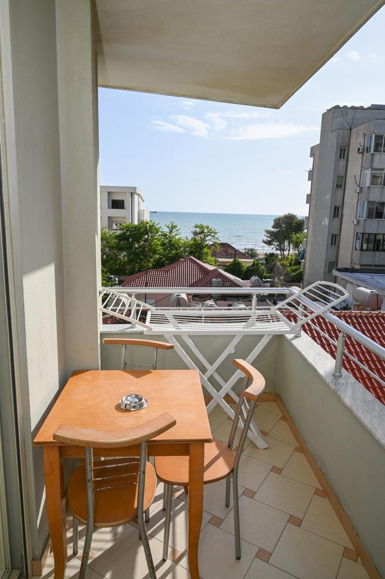 Hotel Vila Emes Durrës Zimmer foto